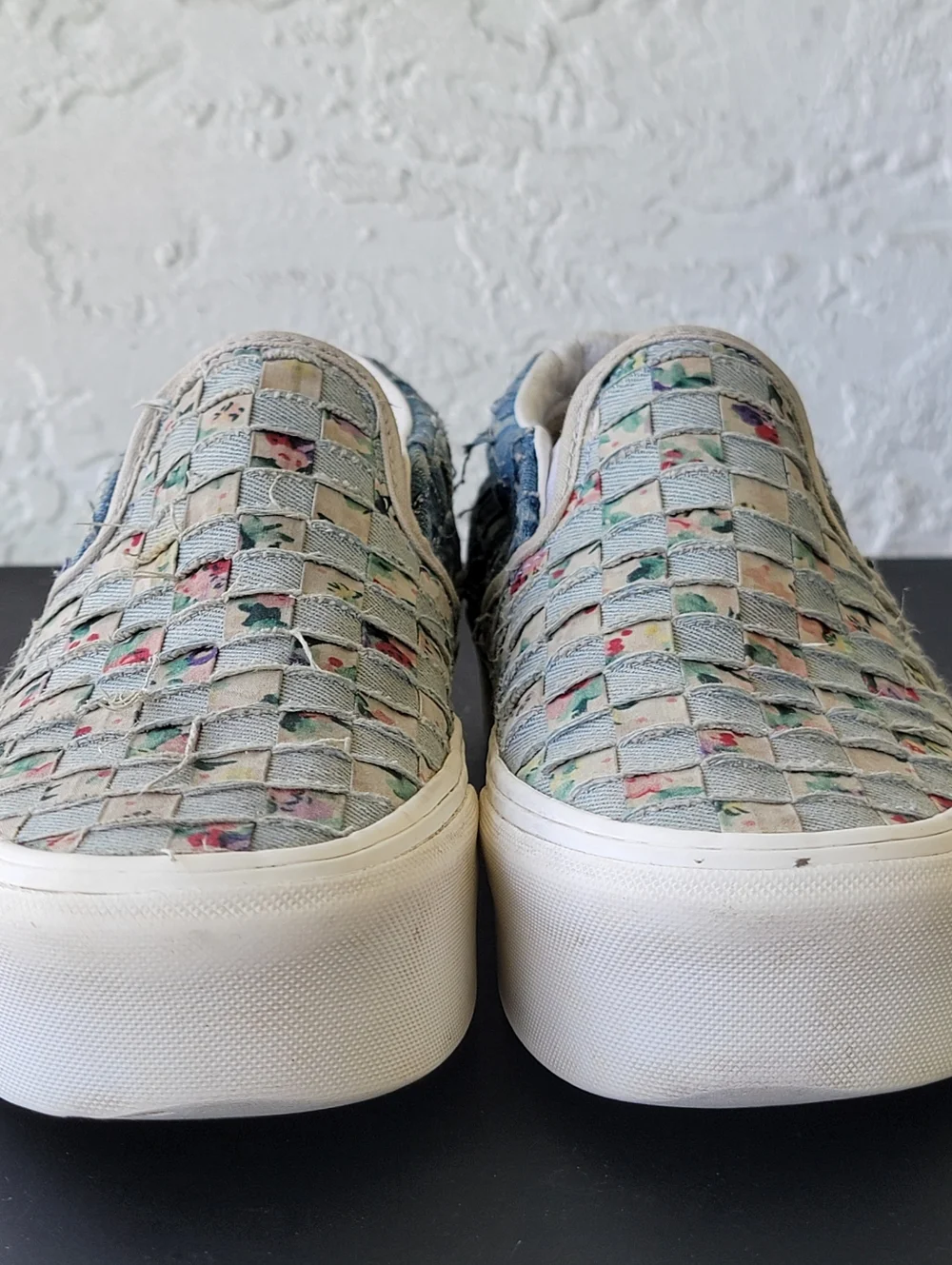 Vans Woven Classic Slip-On Stackform Women's Shoes Denim-Floral Size 8 - Picture 2 of 8
